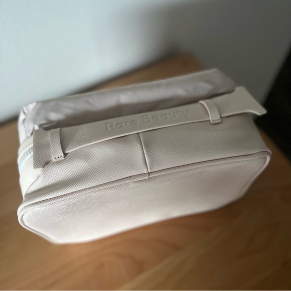 New Rare Beauty Puffy Toiletry Bag - Picture 8 of 17